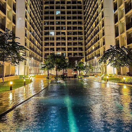 Shore Residence D7 Near Mall Of Asia & Airport マニラ市 エクステリア 写真