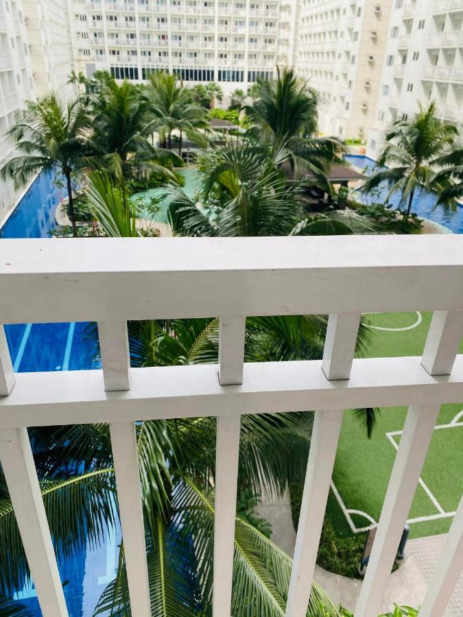 Shore Residence D7 Near Mall Of Asia & Airport マニラ市 エクステリア 写真