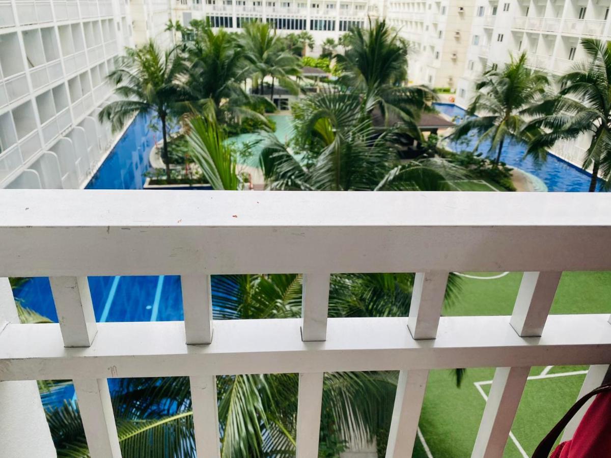 Shore Residence D7 Near Mall Of Asia & Airport マニラ市 エクステリア 写真