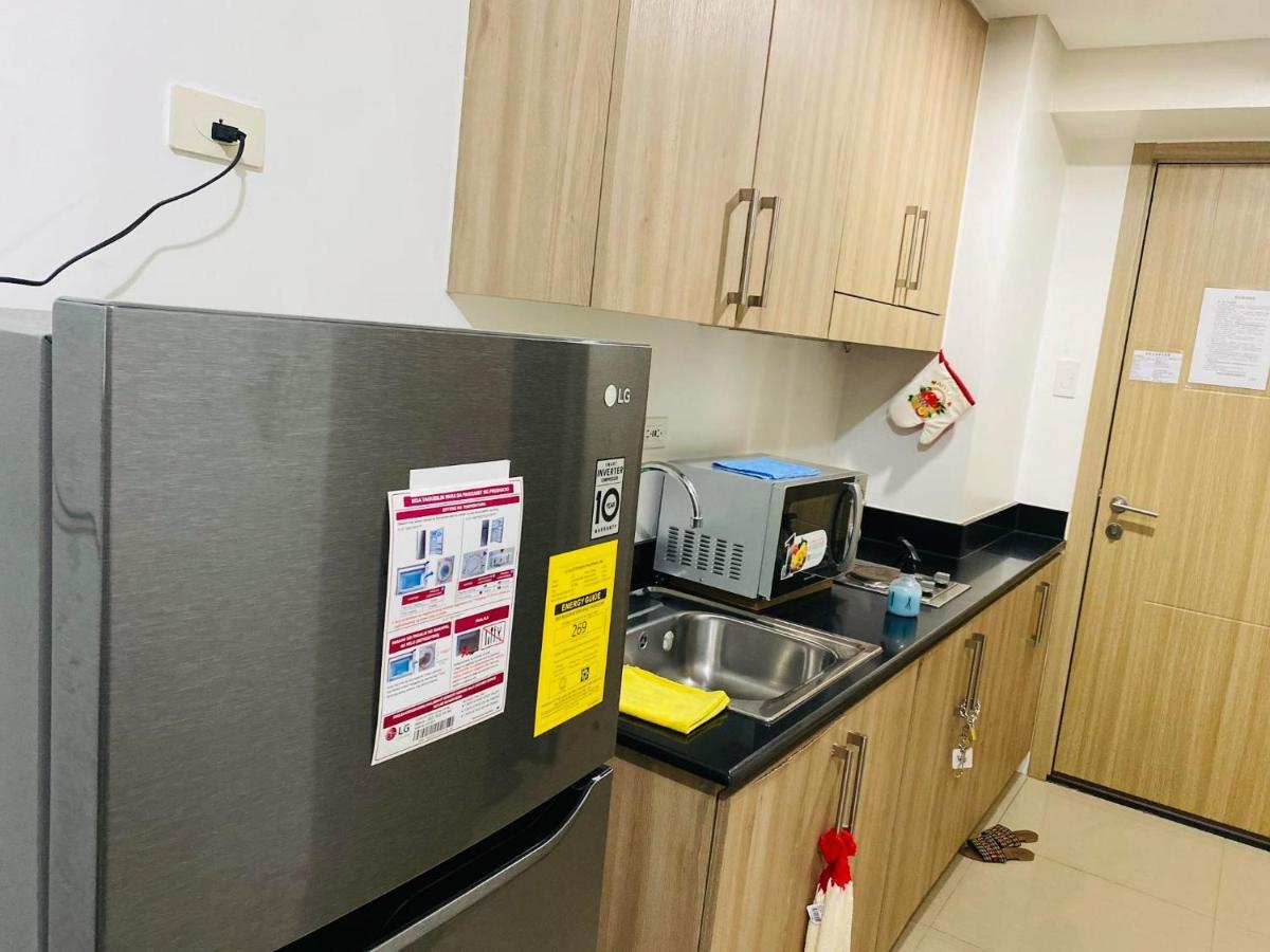 Shore Residence D7 Near Mall Of Asia & Airport マニラ市 エクステリア 写真